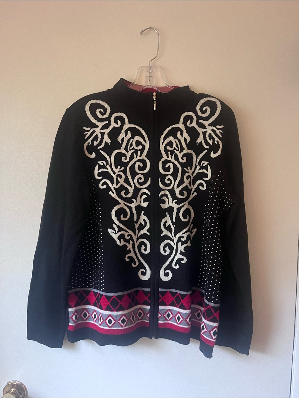 Christopher&Banks Women’s Black Zip-Front Decorative Patterned Sweater Size Med